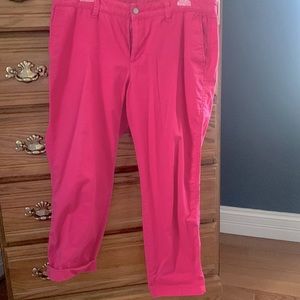 Pink khaki cropped pants